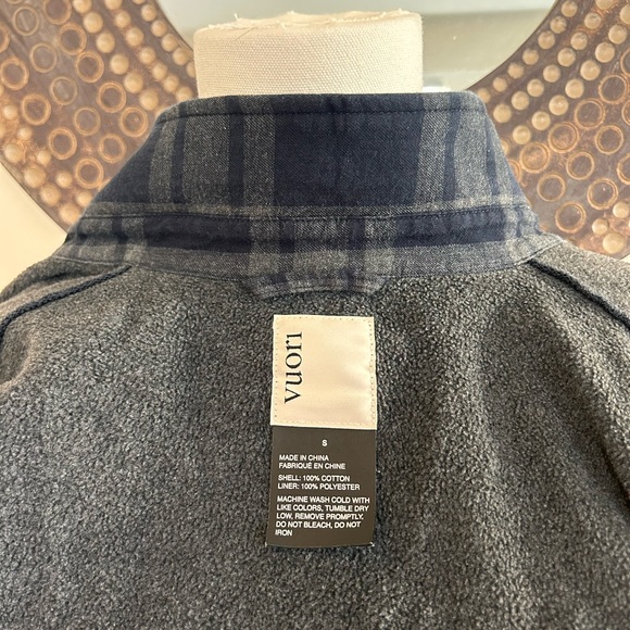 Vuori Men’s Range Shirt Jacket Gray Navy Plaid Fleece Lined Size Small - Picture 5 of 5